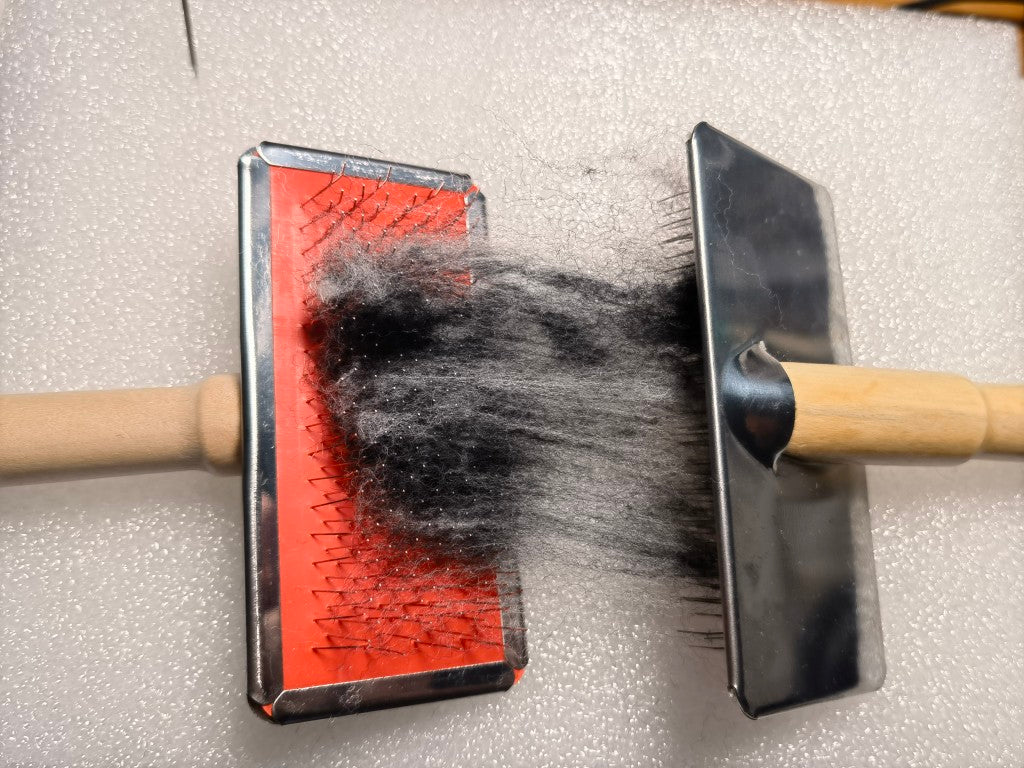 Wool color mixing Brush