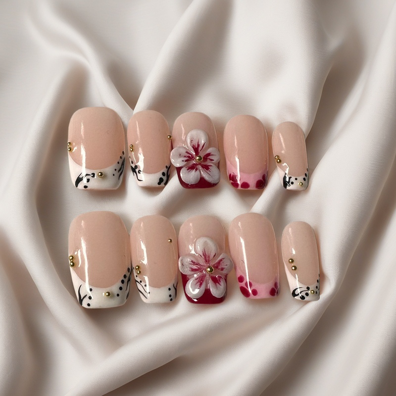 Floral tips press on nail